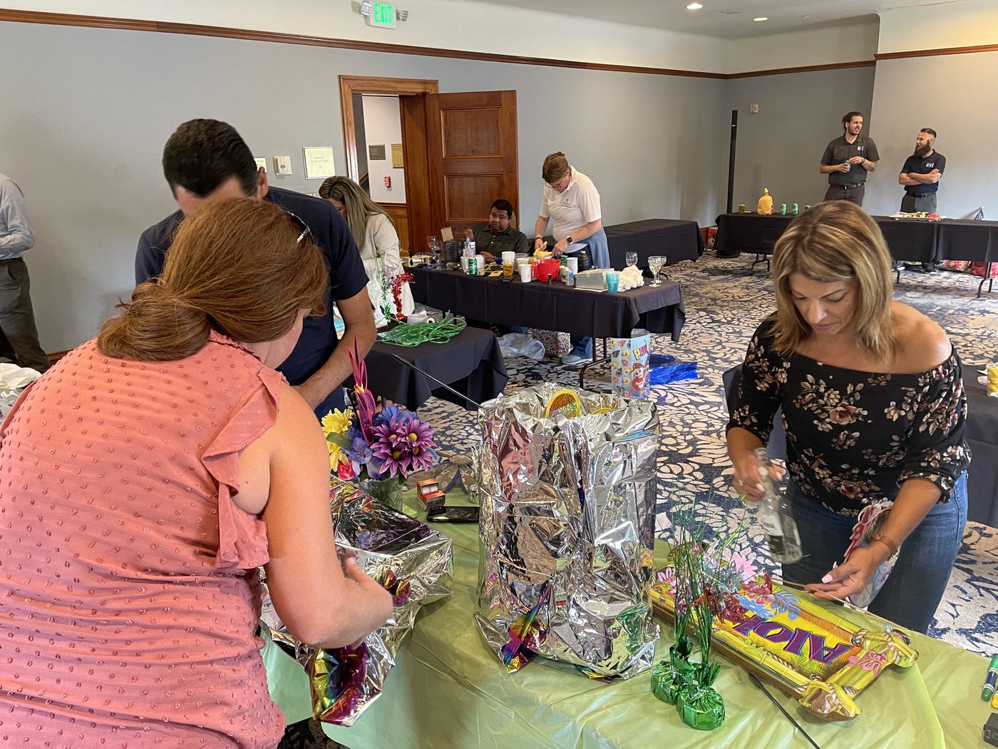 The team preparing its tropical cantina display